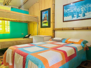 Los Gulungos Hostel